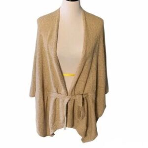 🆕 Francesca’s Heather Oat Cape with Belt One Size